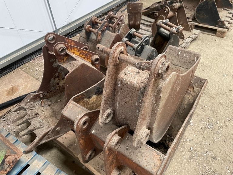 Digger buckets new an used