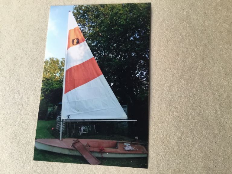 Sailing Dinghy