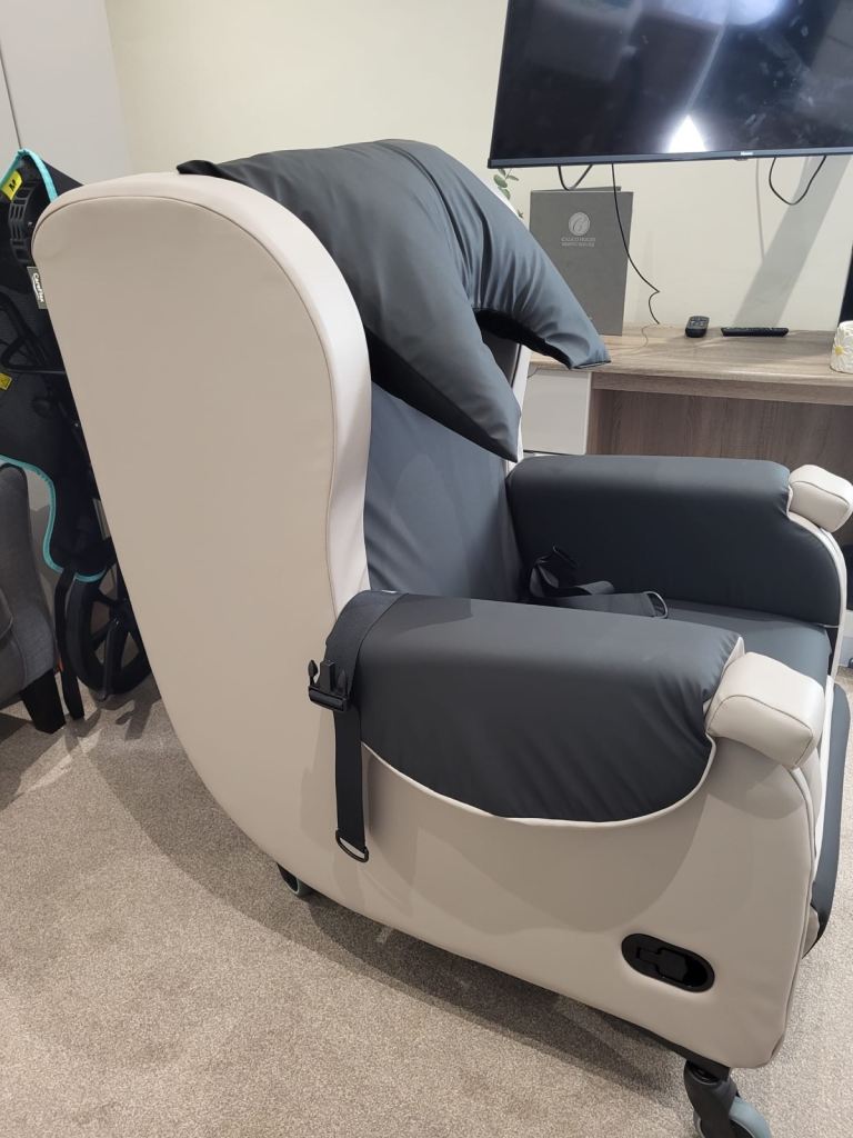 Careflex Hydrotilt chair