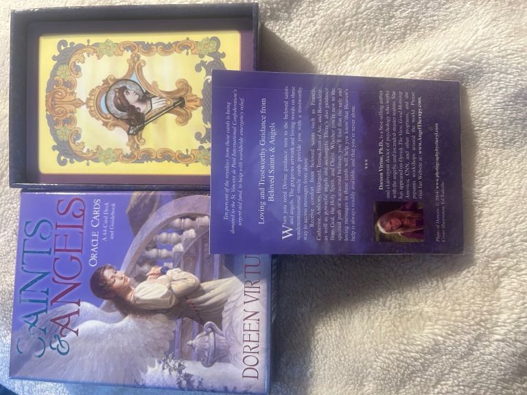 Saints & Angels Oracle Cards - Doreen Virtue - 2005