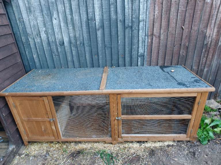 Rabbit hutch