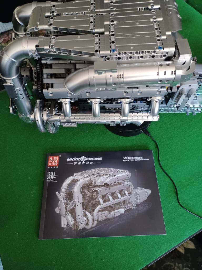 Mould King V8 Twin-Turbo Engine Model Kit That Runs | in Hirwaun ...