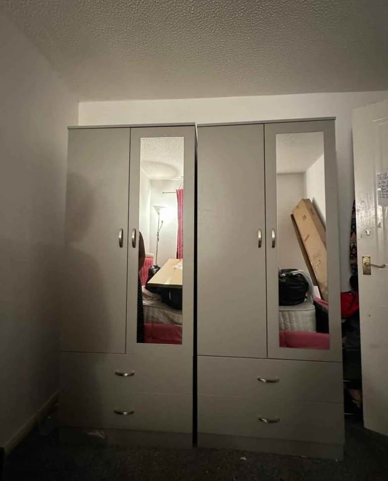 Modern 4 Door Wardrobe with Shelves & Hanging Rail | Bedroom Storage | Brand New