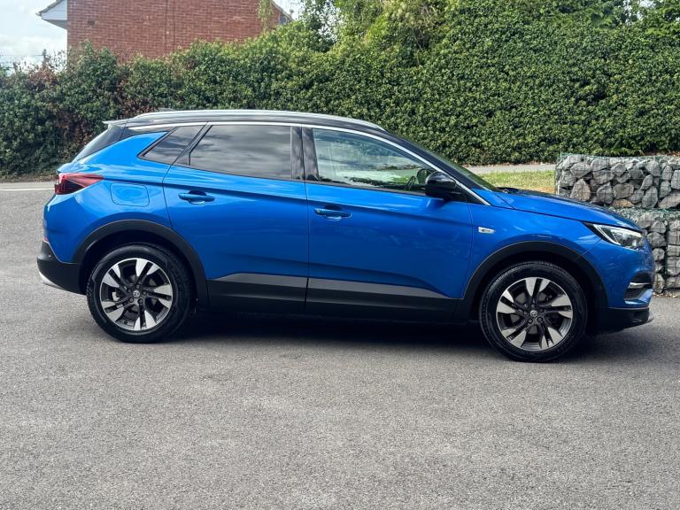 2020 Vauxhall Grandland X 1.2 Turbo SRi Nav 5dr HATCHBACK Petrol Manual