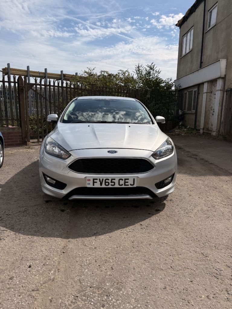 Ford, FOCUS, Hatchback, 2015, Manual, 999 (cc), 5 doors