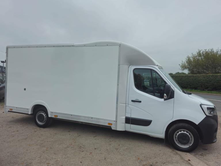 RENAULT MASTER 2.3 LUTON LOLOADER 145 ENERGY BUSINESS 2023