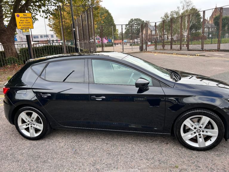 Seat, LEON, Hatchback, 2018, Semi-Auto, 1968 (cc), 5 doors