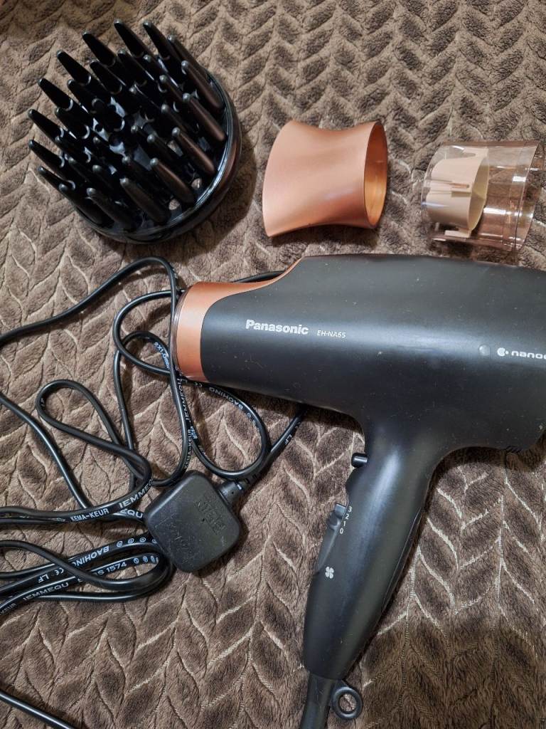 Panasonic EH-NA65CN895 Nanoe Hair Dryer with Diffuser, Quick Dry & Styling Nozzle, rose gold