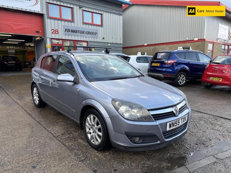 2005 Vauxhall Astra 1.9 CDTi 16v Design Hatchback 5dr Diesel Manual (157 g/km, 118 bhp) Hatchback...