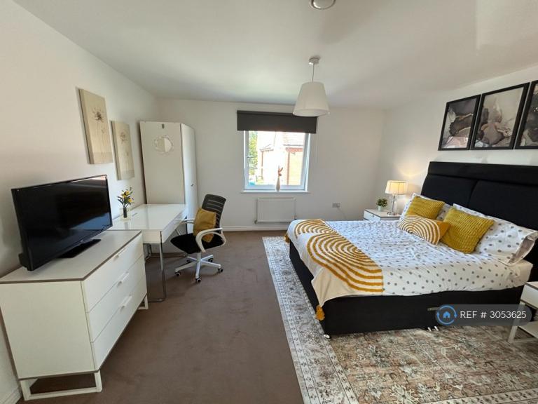 1 bedroom in Colby St, Southampton, SO16 (#3053625)