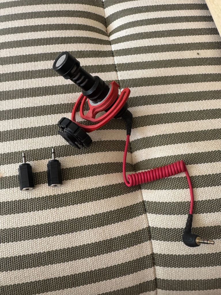 Rode VideoMicro Compact On-Camera Microphone with Accessories