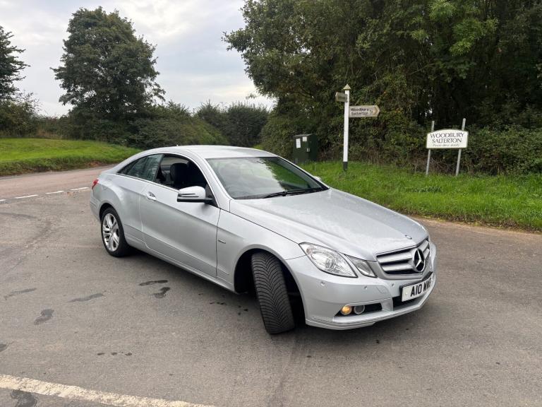 2010 Mercedes-Benz E Class E250 CGI BlueEFFICIENCY SE 2dr Tip Auto COUPE Petrol Automatic