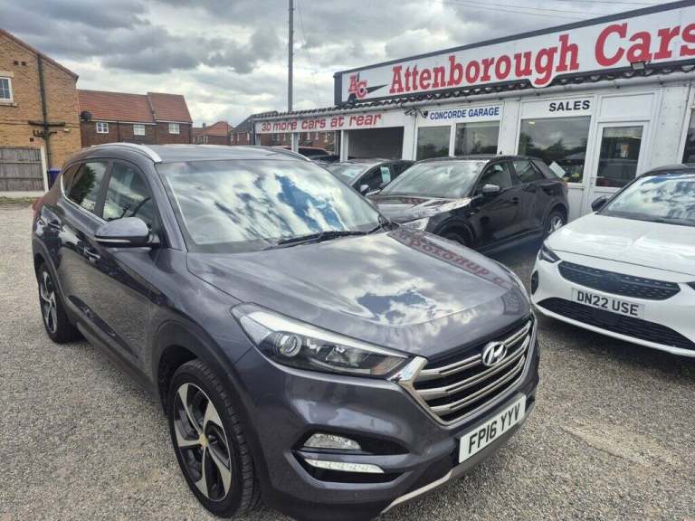 2016 Hyundai TUCSON 2.0 CRDi Premium SUV 5dr Diesel Auto 4WD Euro 6 (136 ps) Diesel Automatic