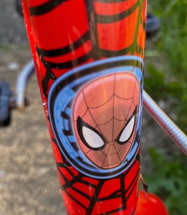 Kids Spiderman Bike – Red, Good Condition