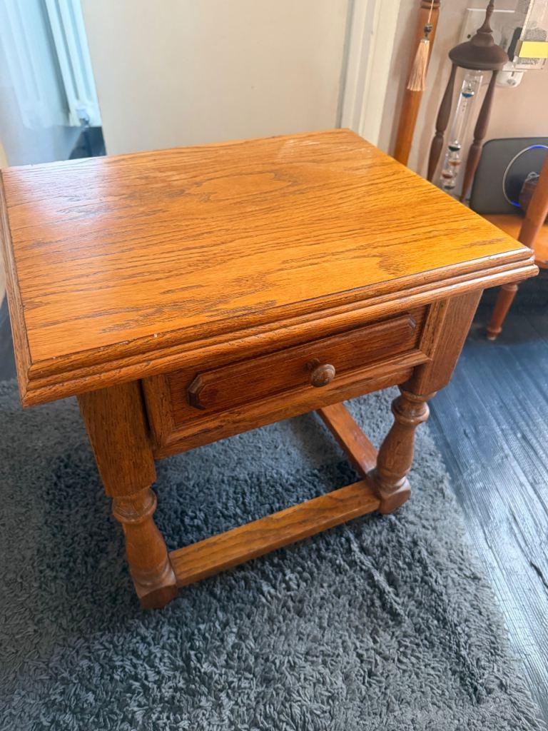 Small Wooden Side Table with Drawer – Good Condition
