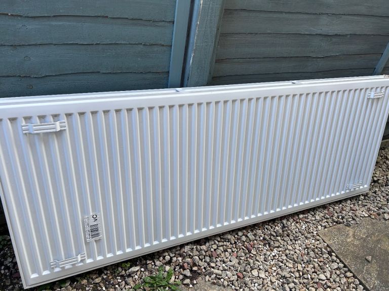 Long white radiator