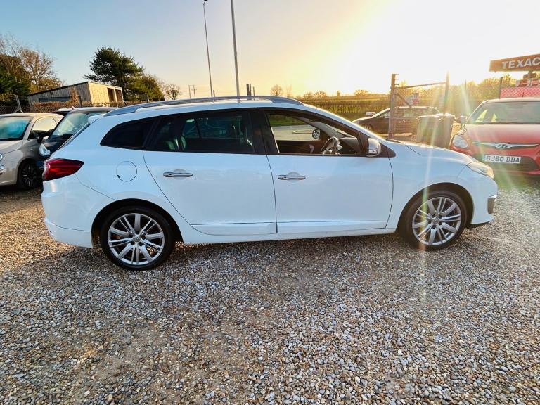 2015 Renault Megane 1.5 dCi GT Line Nav Sport Tourer 5dr Diesel Manual Euro 6