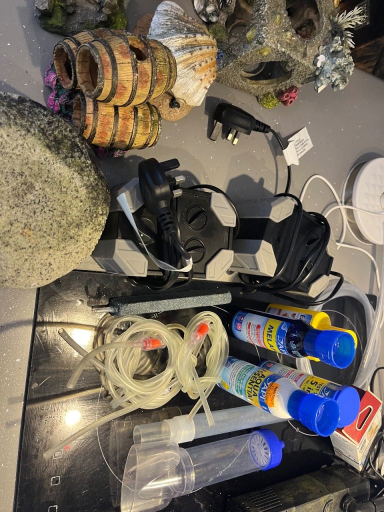 Aquarium Decorations and Filter Pump Bundle - Good Condition