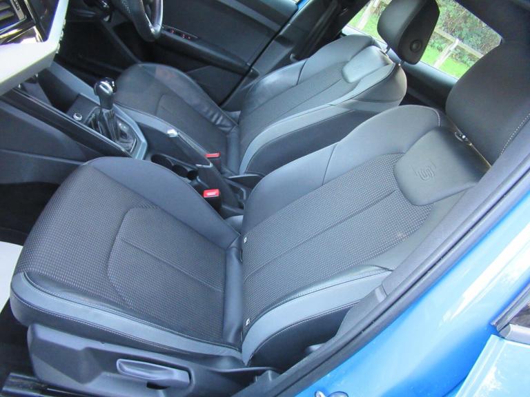 2020 Audi A1 2.0 TFSI 40 S line Competition Sportback S Tronic Euro 6 (s/s) 5dr HATCHBACK Petrol ...