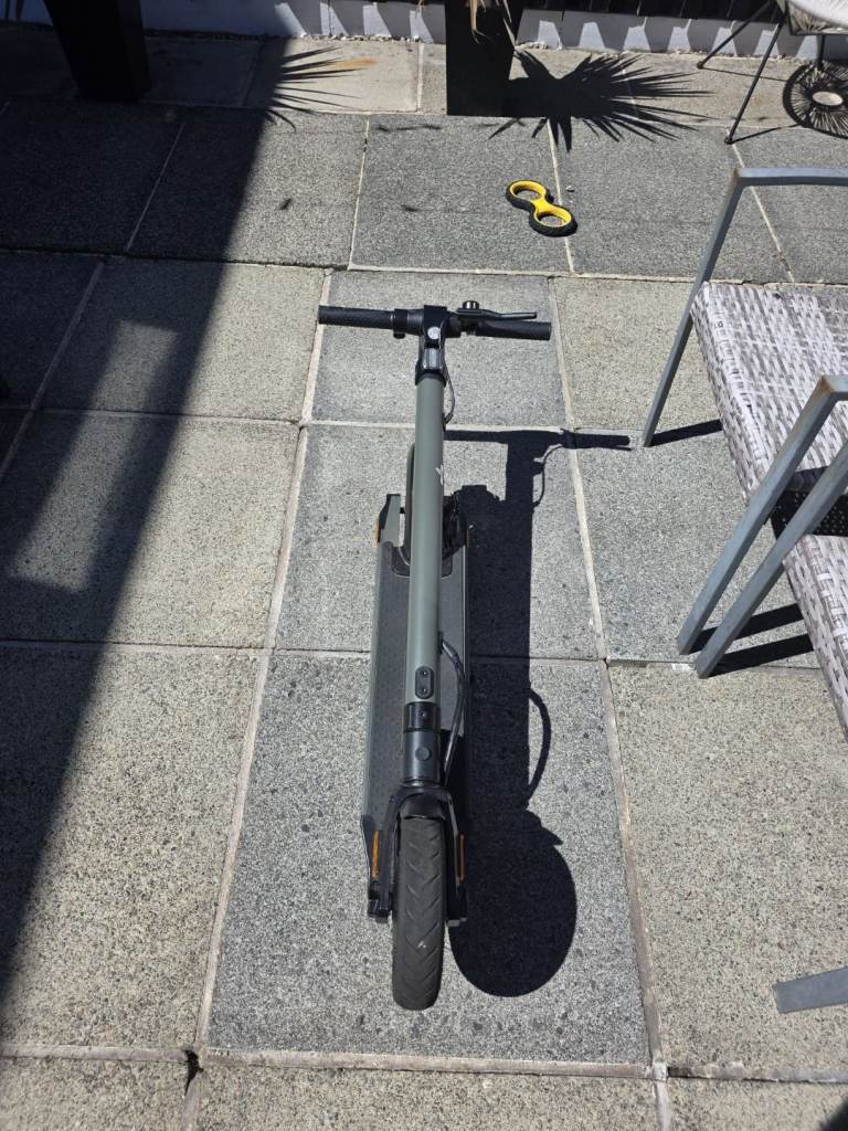 Electric scooter