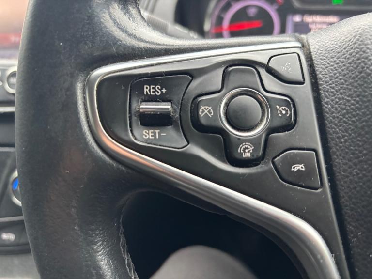 2015 Vauxhall Insignia 1.6 CDTi ecoFLEX Design Nav 5dr [Start Stop] HATCHBACK Diesel Manual