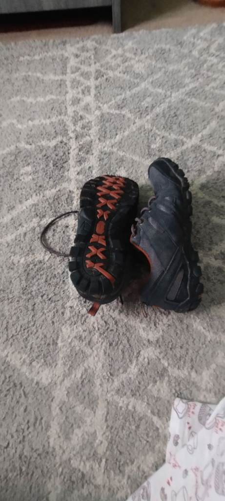 Mountain Warehouse Grey Hiking shoes size 6 