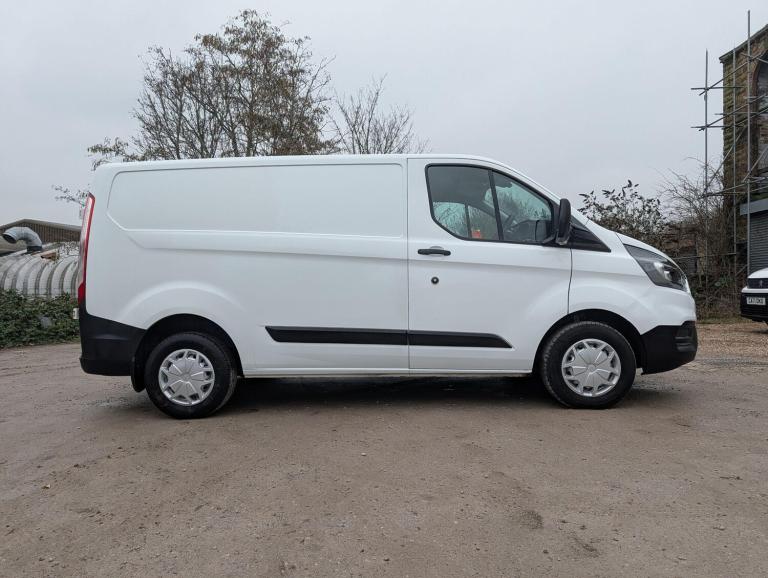  Ford Transit Custom 2.0 300 EcoBlue Leader L1 H1 Euro 6 (s/s) 5dr Diesel Manual