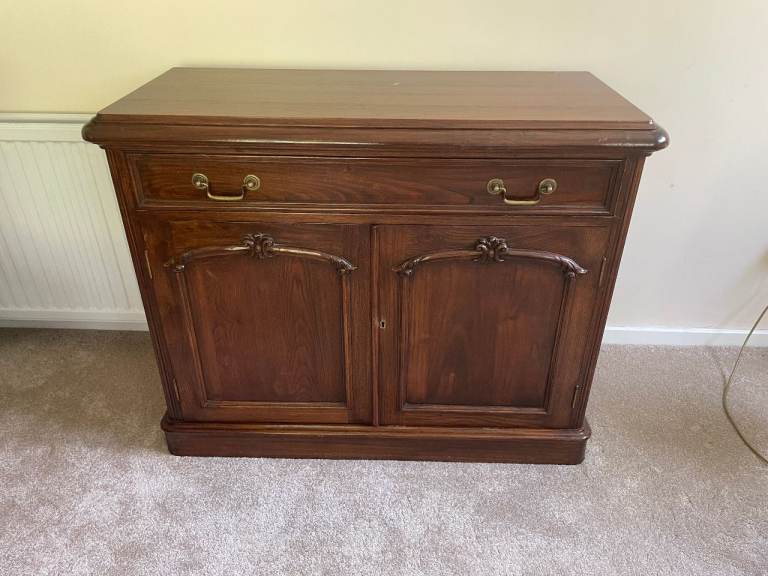 Solid Wood Sideboard with Drawer and Cupboards – Good Condition