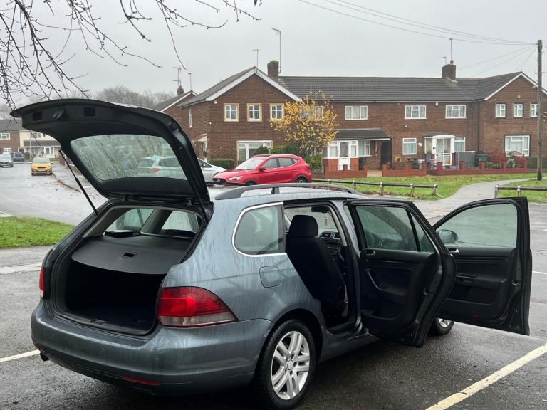 2010 Volkswagen Golf 1.6 TDI 105 SE 5dr DSG ESTATE Diesel Automatic