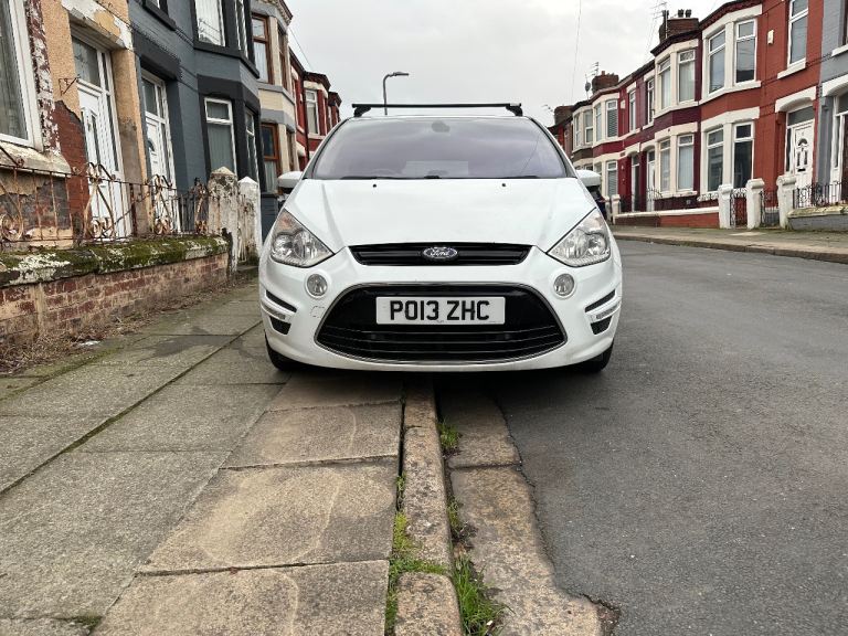 Ford, S-MAX, MPV, 2013, Semi-Auto, 1997 (cc), 5 doors