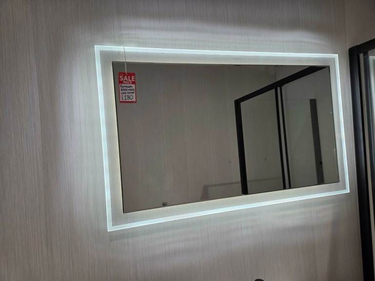  Ex Display Bathroom Mirrors Prices on Description