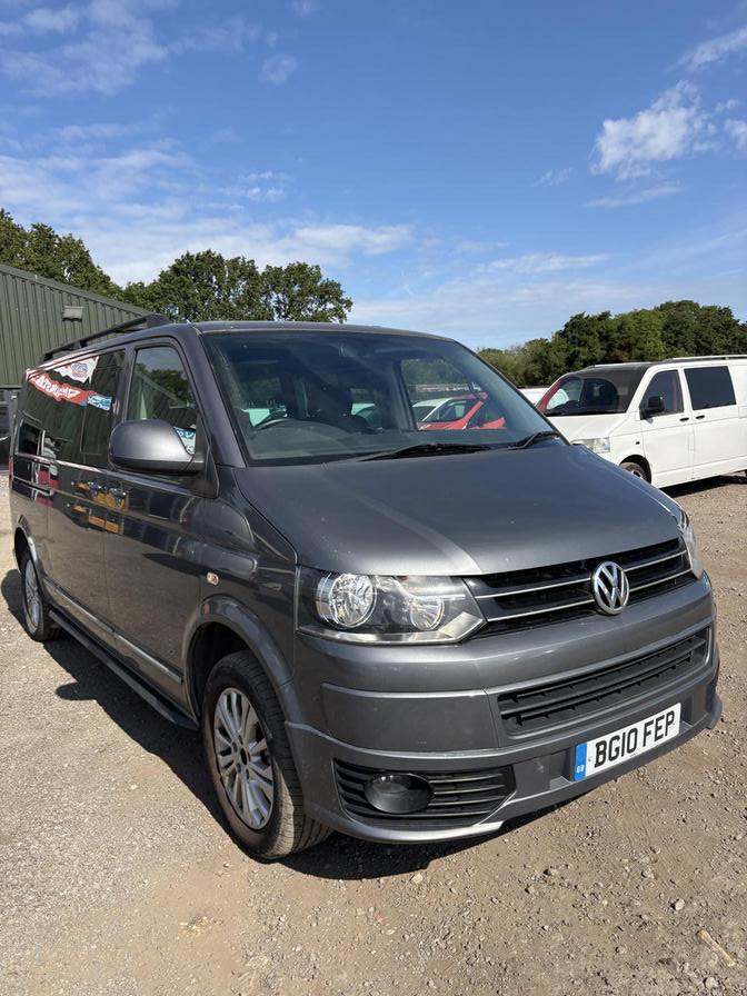 2010 Volkswagen Caravelle 2.0 BiTDI SE 180 5dr LWB DSG MPV DIESEL Automatic