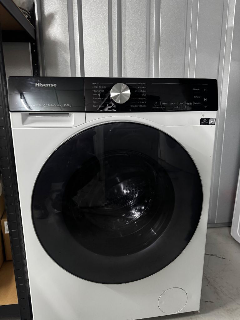 Hisense Washing Machine – White, Excellent Condition