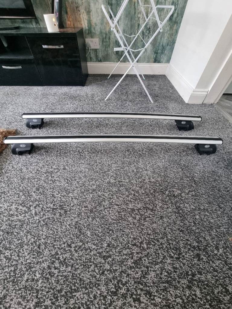 Kia roof bars crossbars.  