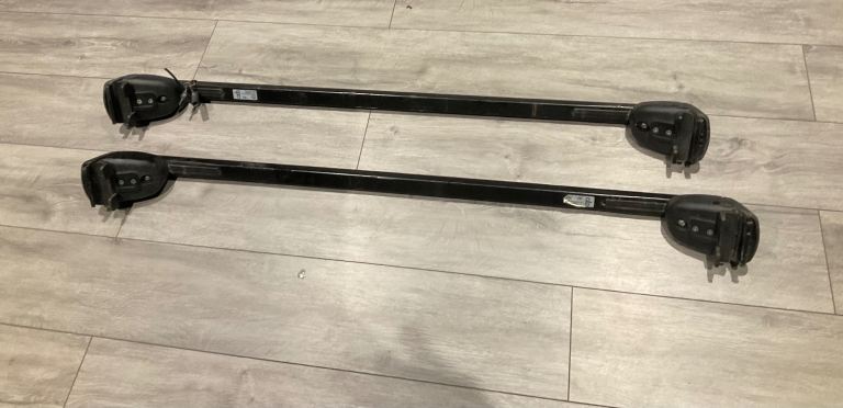 Atera Signo Black Roof bars