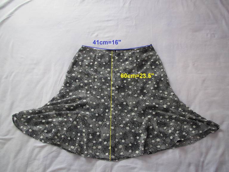Ladies skirt by PRECIS PETITE Fully Lined UK Size 14 W 32"