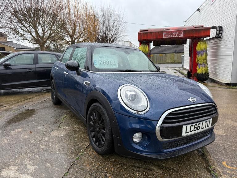 2016 MINI Hatch 1.5 Cooper D 5dr Auto HATCHBACK Diesel Automatic