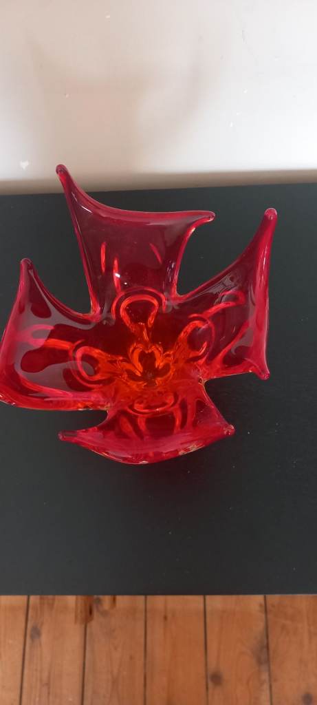 Red Chalet art glass. Excellent Christmas gift 