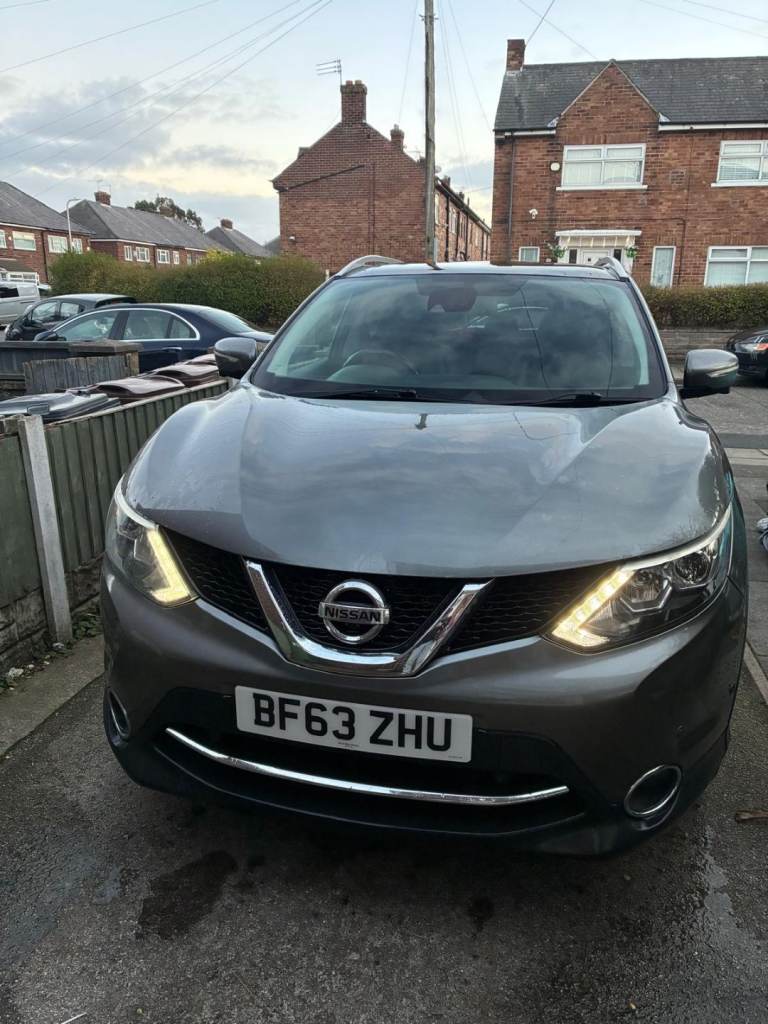 Nissan, QASHQAI, Hatchback, 2014, Manual, 1461 (cc), 5 doors