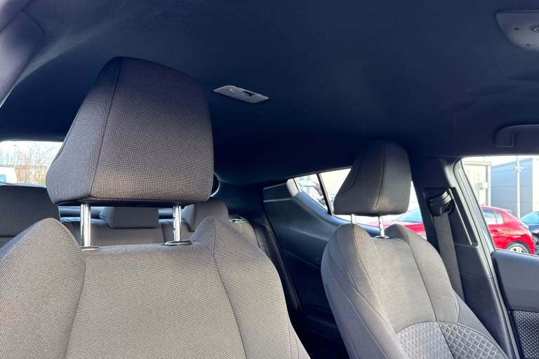 2022 Toyota C-HR 1.8 VVT-h Icon CVT Euro 6 (s/s) 5dr SUV PETROL/ELECTRIC Automatic