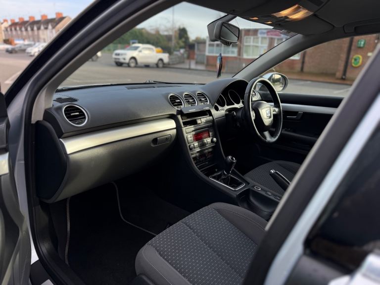 SEAT EXEO SE CR 2.0 TDI ESTATE 2010