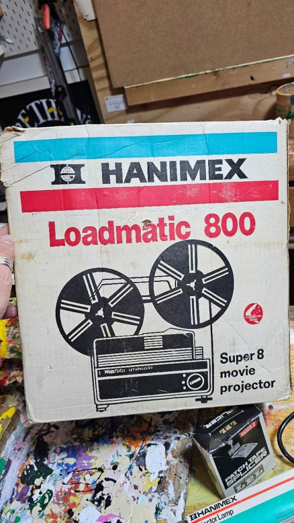 FREE Hanimex Loadmatic 800 super 8 movie projector 