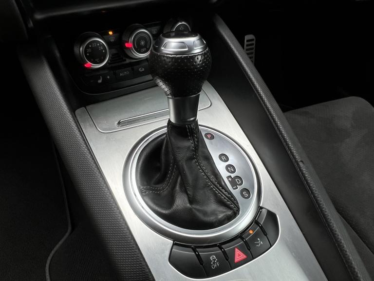 AUDI TT 2.0 TDI Black Edition 2013