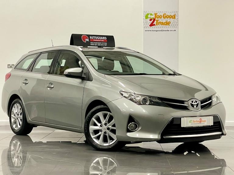 Toyota Auris 1.4 D-4D Icon 5dr Diesel