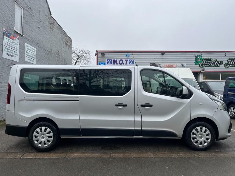 Renault Trafic 1.6 dCi 29 Sport Nav 9 Seat LWB Minibus  DIESEL MANUAL 2019/19