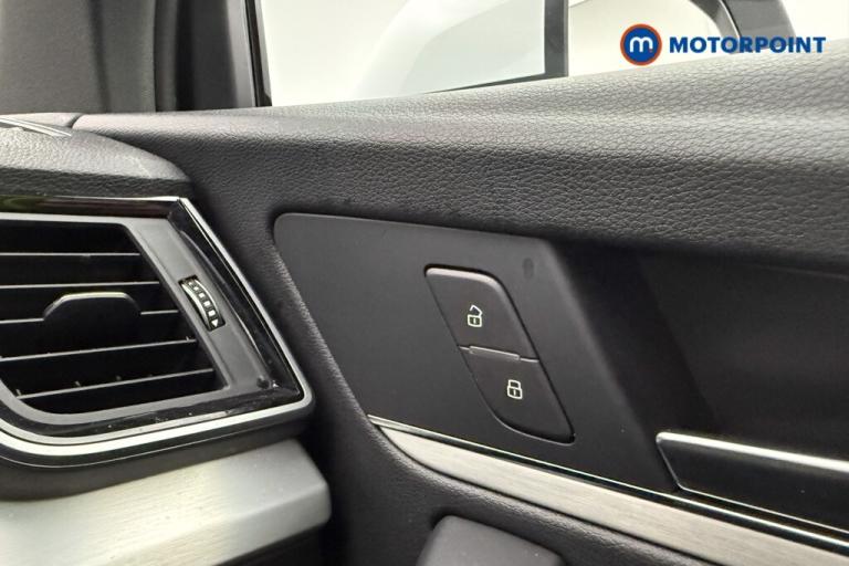 2024 Audi Q5 40 TDI Quattro S Line 5dr S Tronic SUV Diesel Automatic