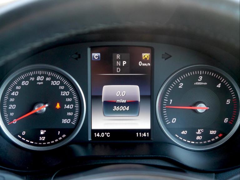 Mercedes-Benz GLC 2.1 GLC220d Urban Edition G-Tronic+ 4MATIC Euro 6