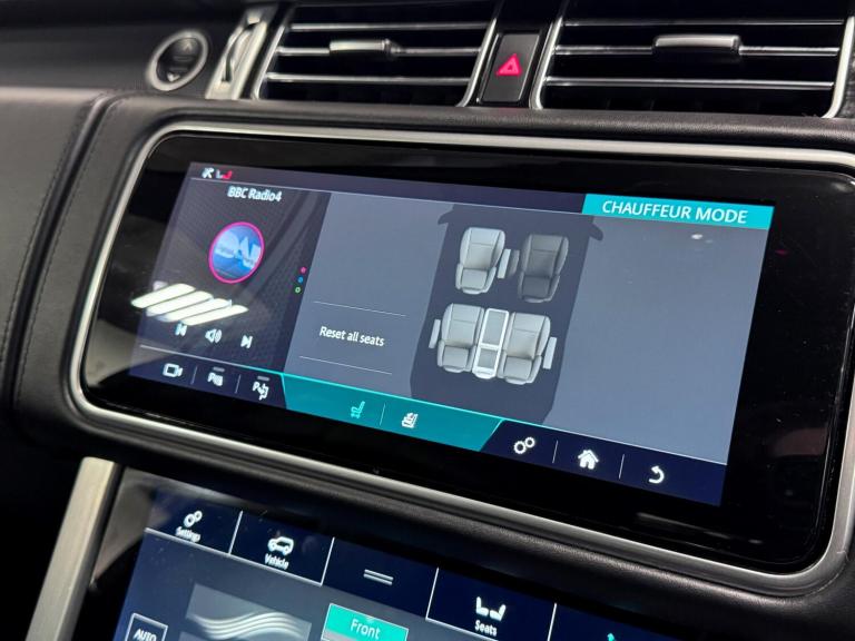  Land Rover Range Rover 4.4 SD V8 Autobiography SUV 5dr Diesel Auto 4WD Euro 6 (s/s) (339 ps) Die...