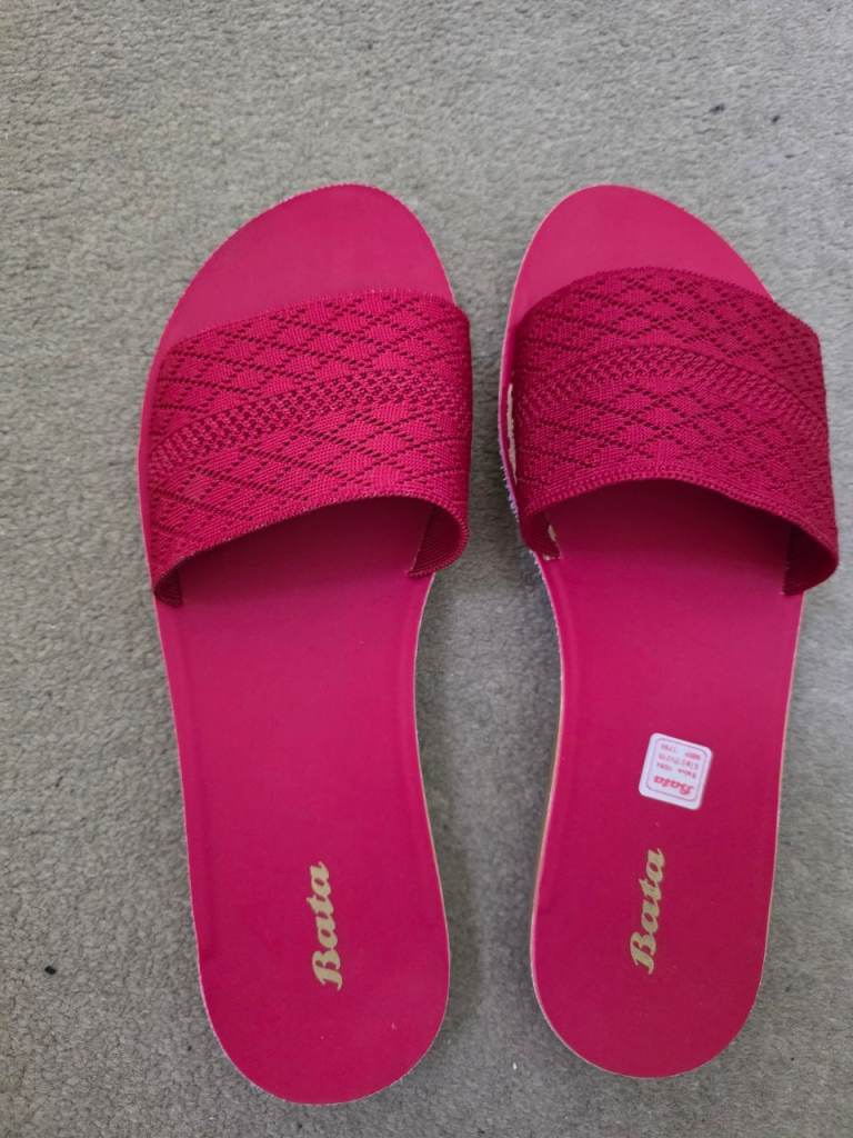 Bata slippers