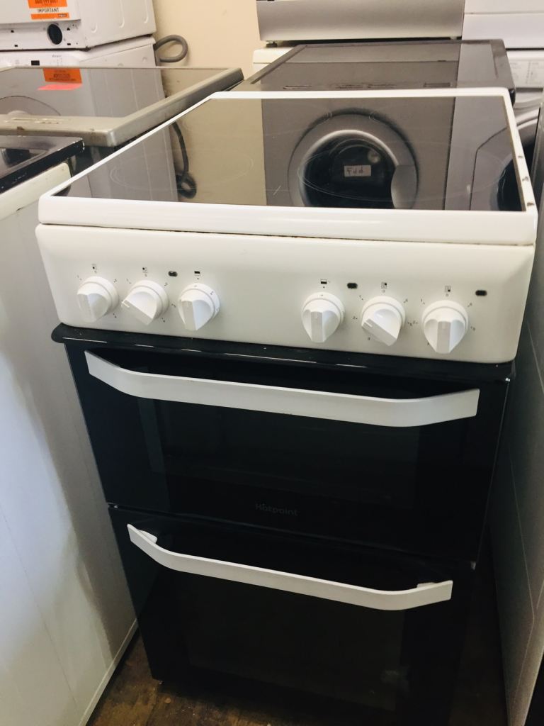 🚚 hotpoint 50cm wide electric cooker can deliver £145